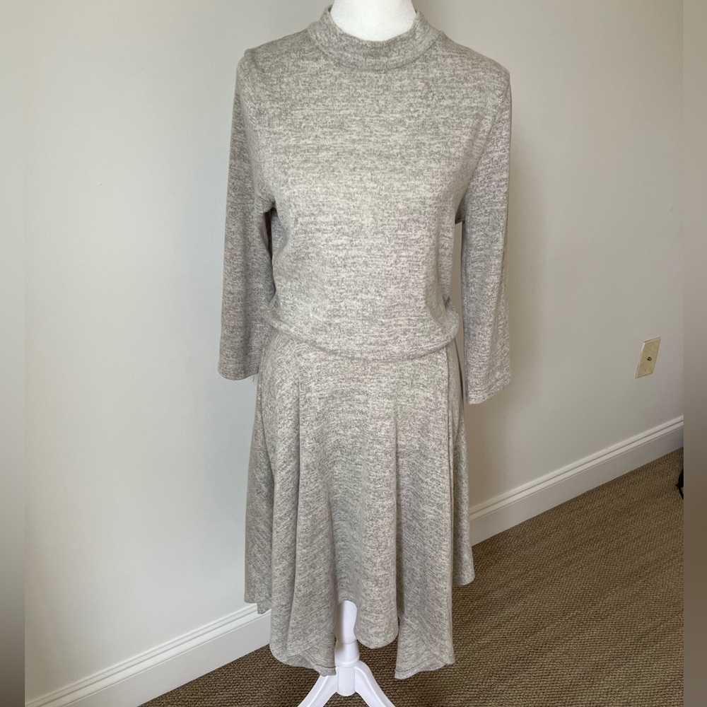 Alya Heather Gray Knit Dress - Size L - Picture 8 of 9